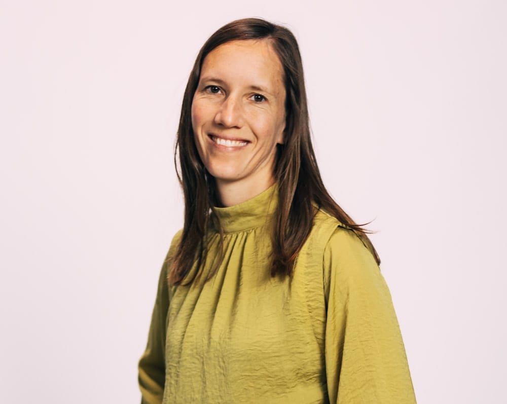 VERENA BUGGELE